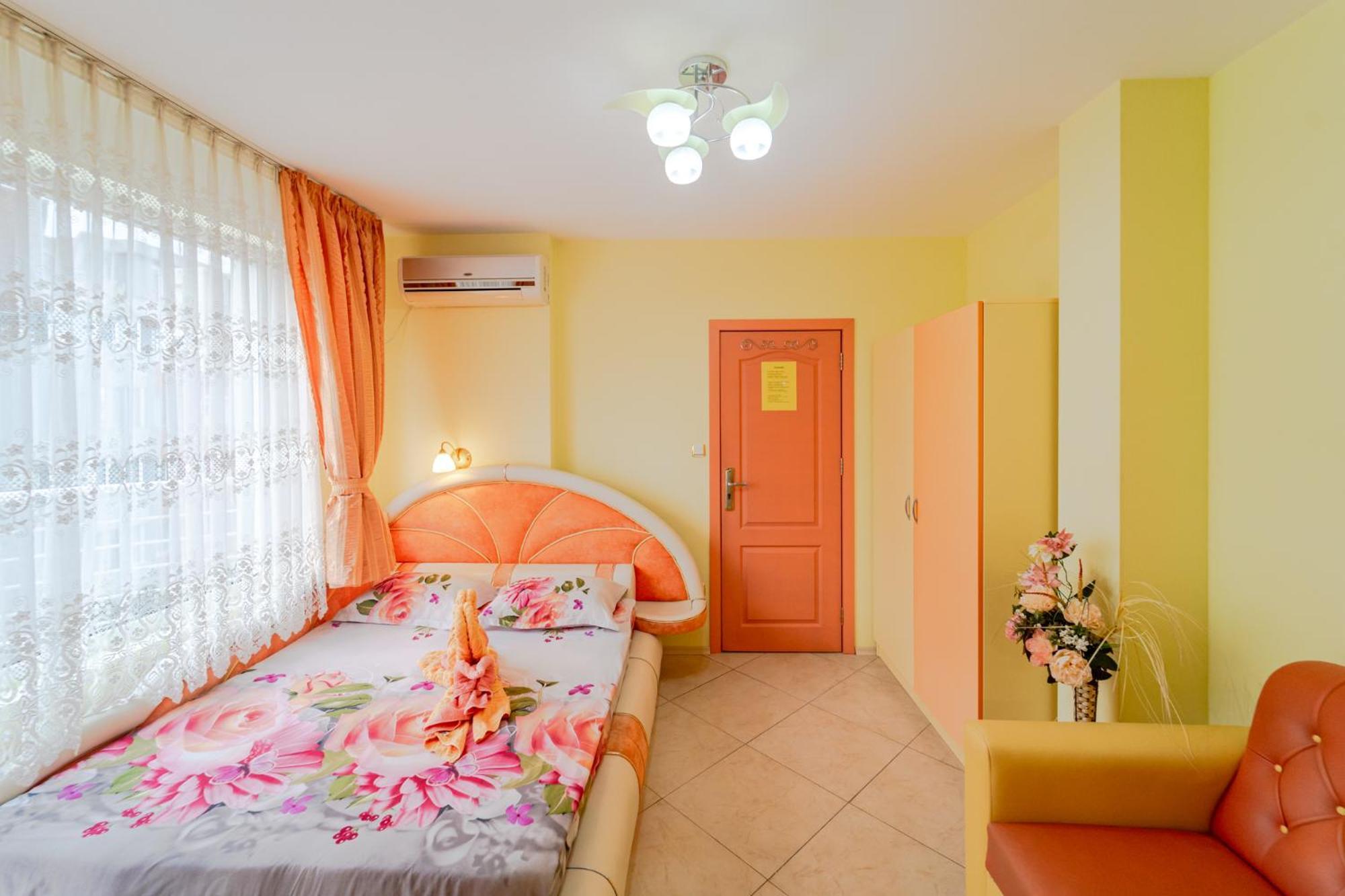 Boutique Guest House 'Sofia' نيسيبار المظهر الخارجي الصورة